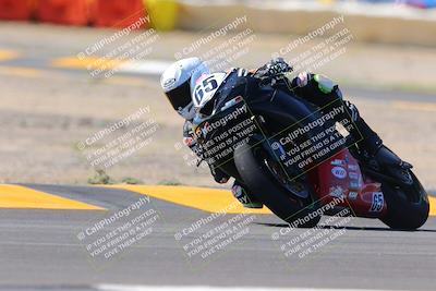 media/Oct-09-2022-SoCal Trackdays (Sun) [[95640aeeb6]]/Turn 2 (1110am)/